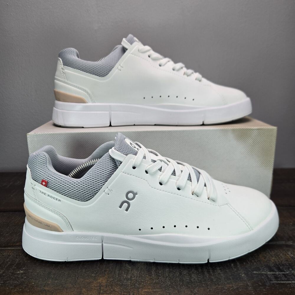 NEW On Cloud The Roger Advantage 2 Womens Size 10 Court Tennis Shoes White